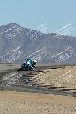 media/Oct-05-2025-CVMA (Sun) [[beeef4f201]]/Race 16-Formula Middleweight/